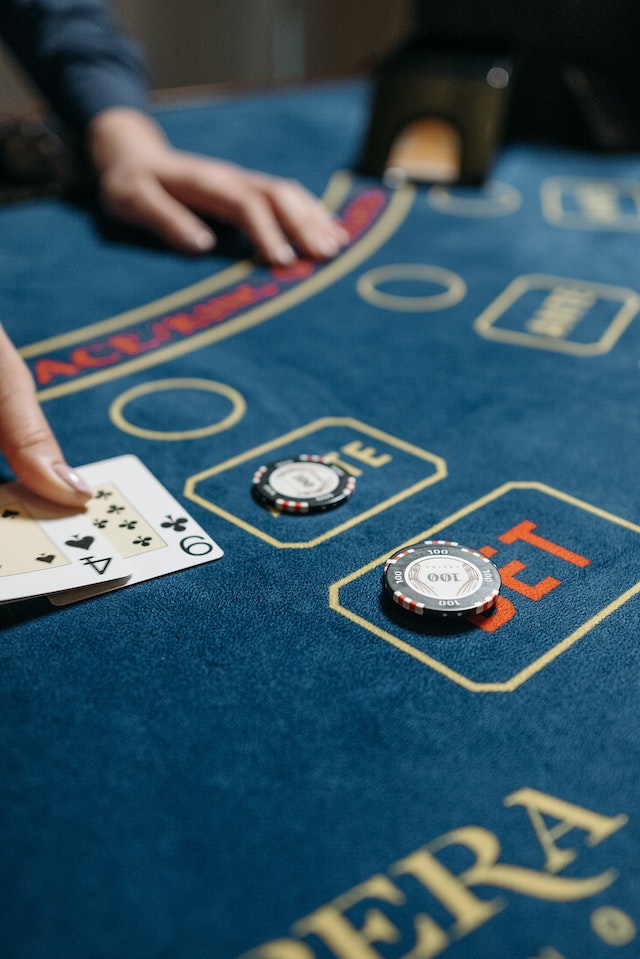 Read more about the article Blackjack Success in 6 Easy Steps